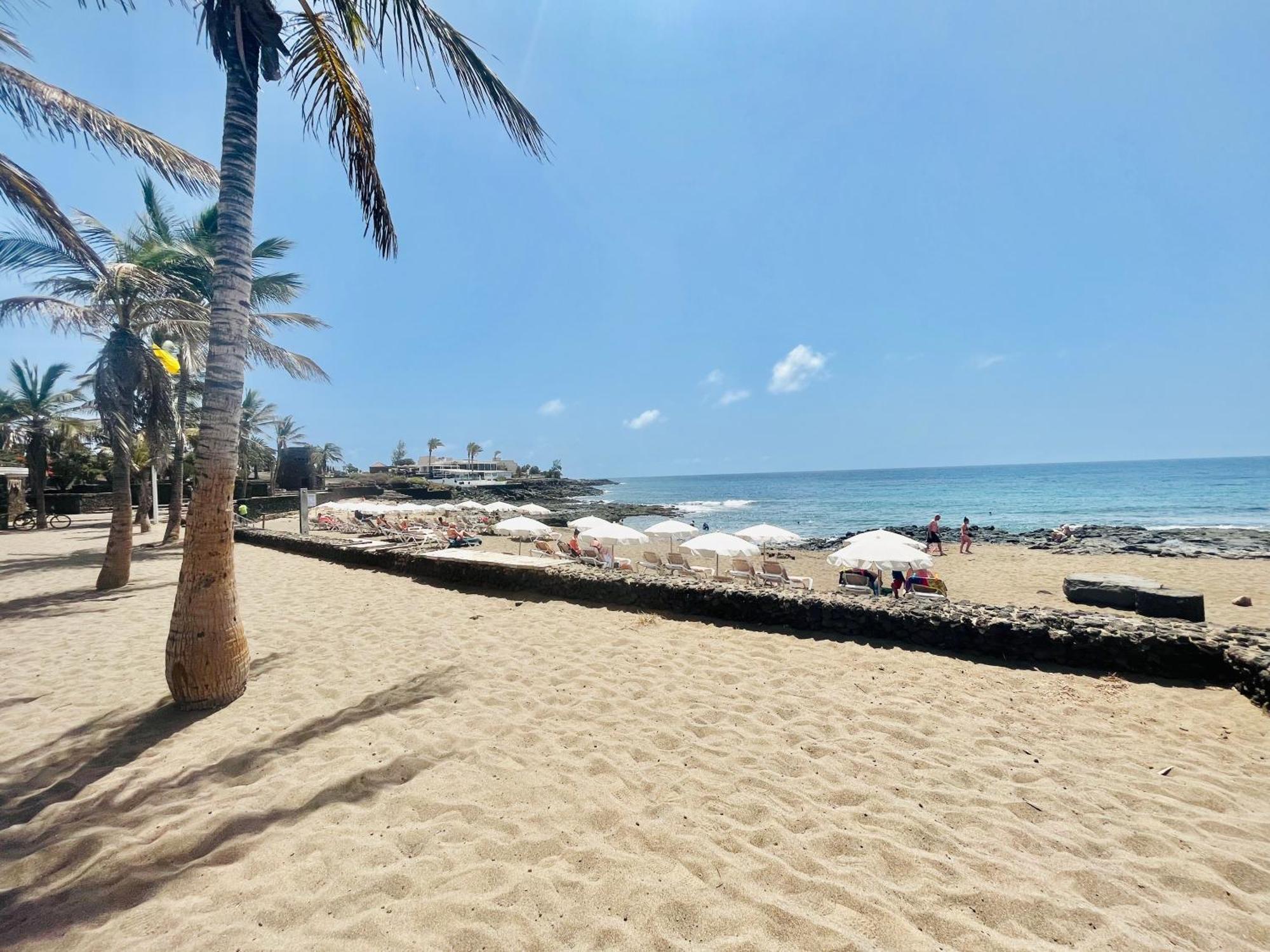 Trinity House En Playa Bastian Villa Costa Teguise Exterior photo